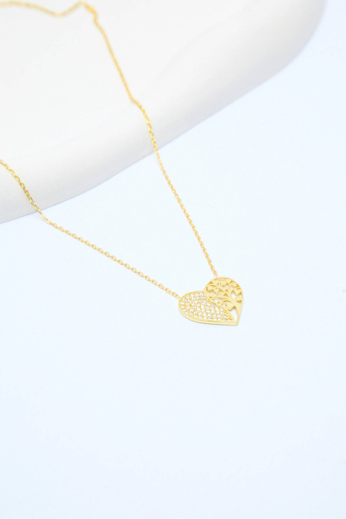 Zeren 925 Sterling Silver Zirconium Heart Necklace