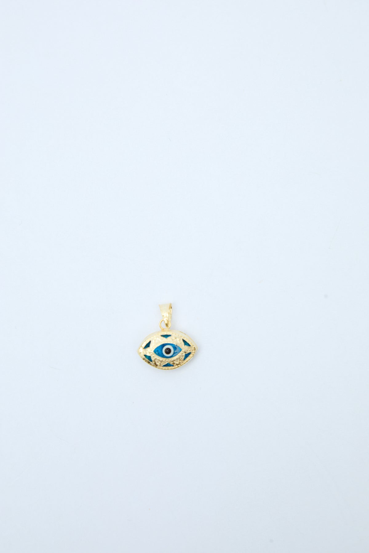 Elly 925 Sterling Silver 18k Gold Plated Oval Evil Eye Pendant with Intricate Silver Detailing