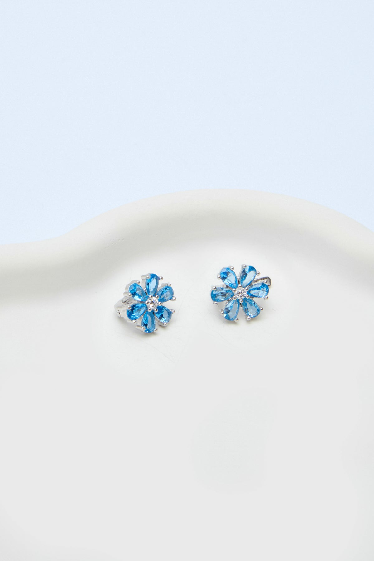 Vale 925 Sterling Silver Colorful Zirconium Flower Earrings