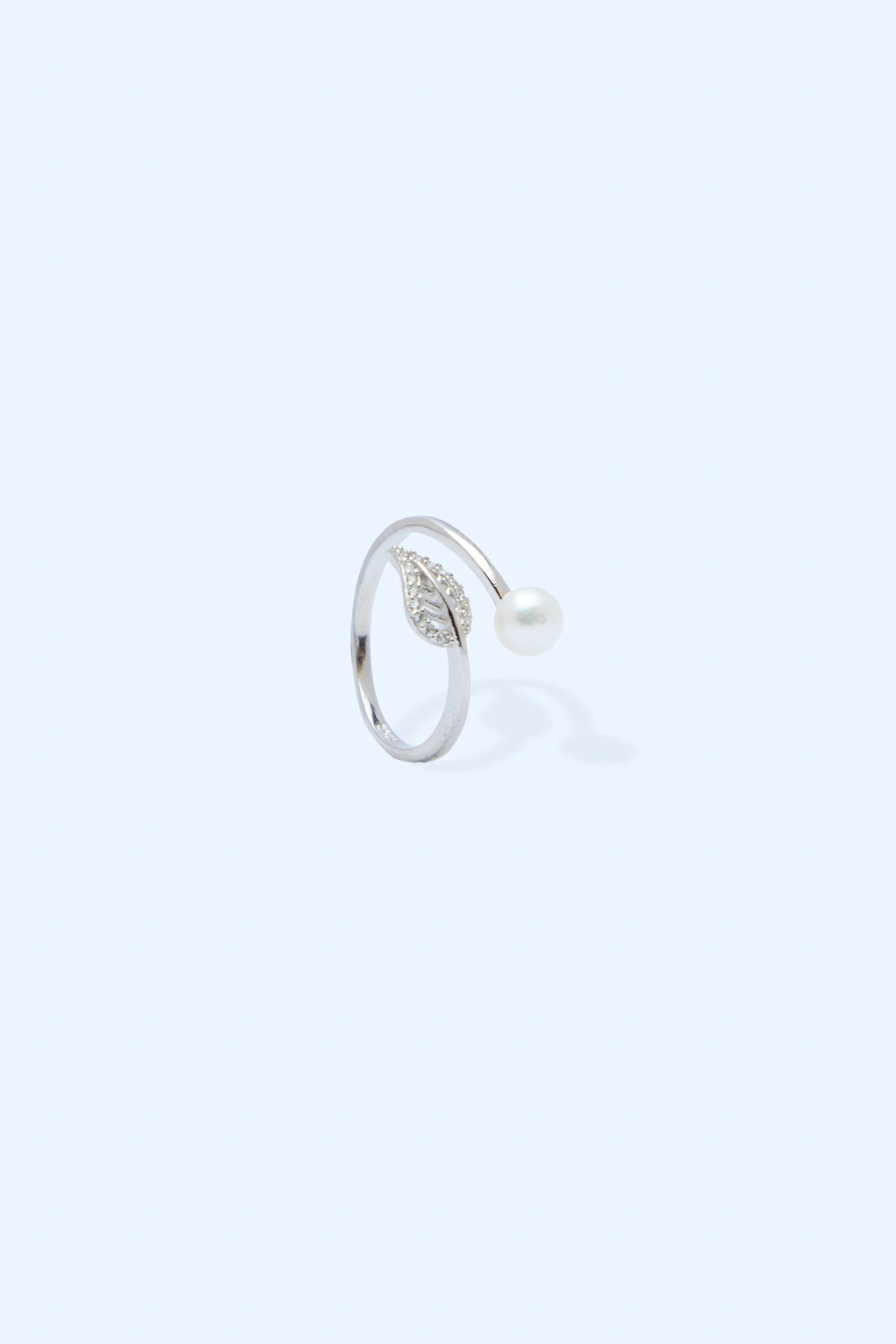 Lima 925 Sterling Silver Zirconium Pearl Leaf Ring